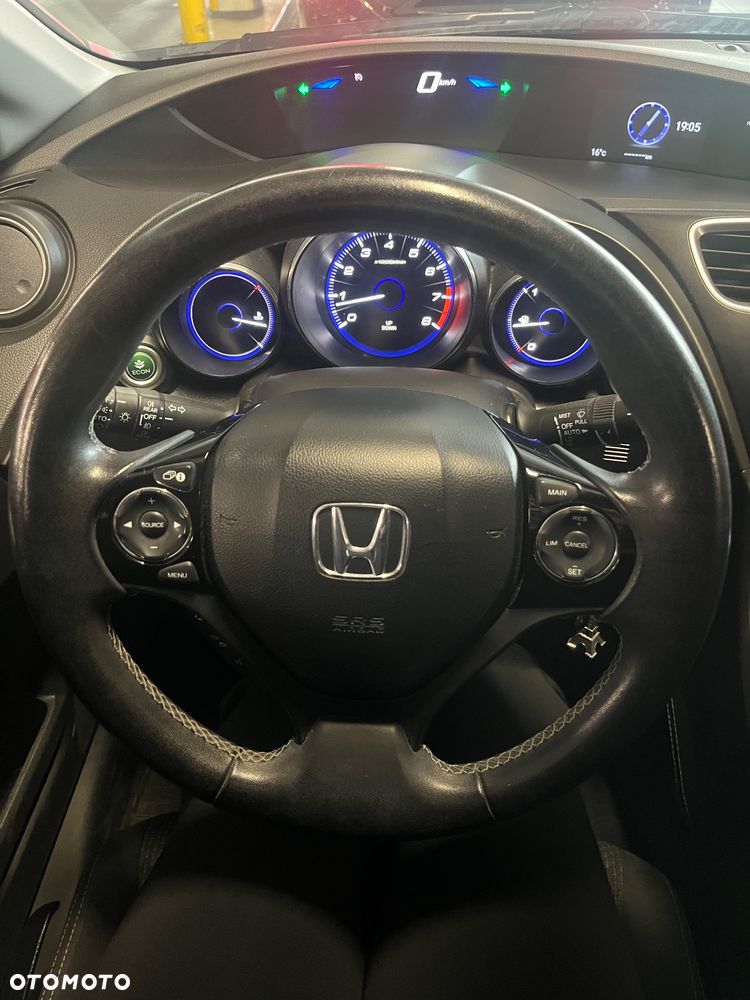 Honda Civic 1.8 Comfort - 17