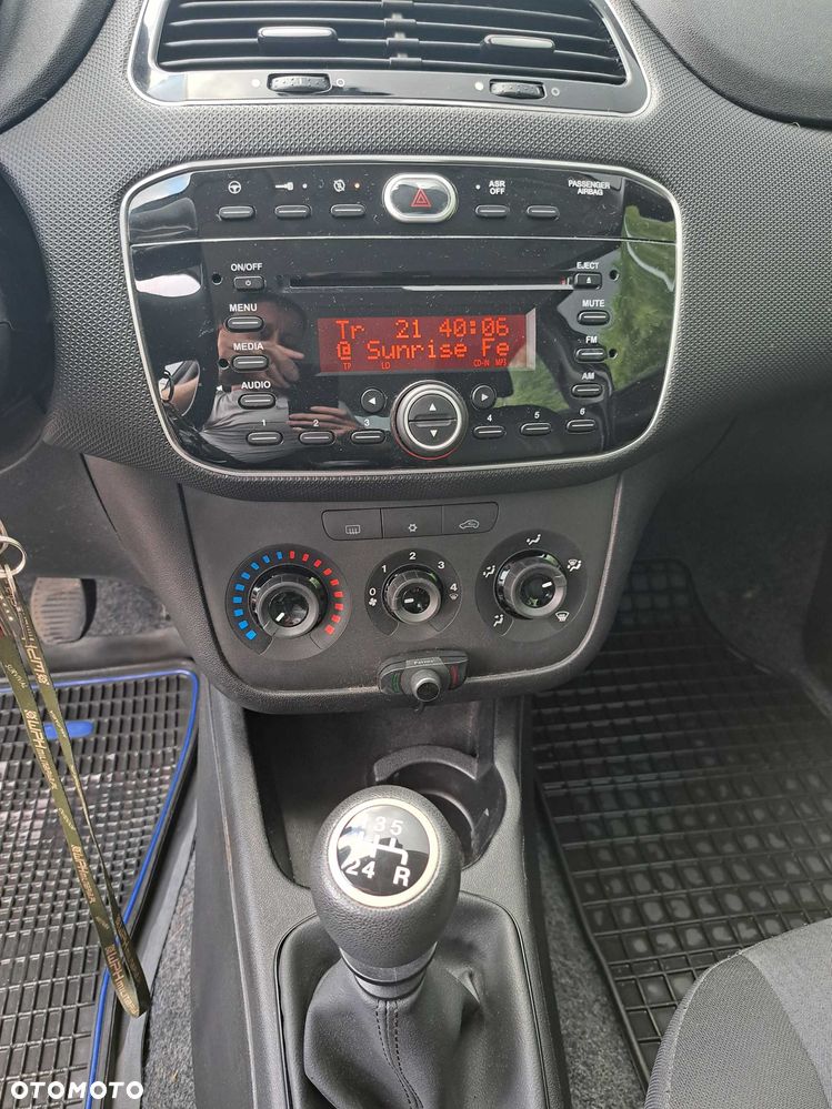 Fiat Grande Punto - 7