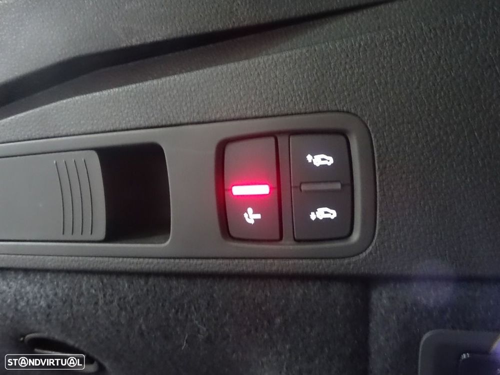 Audi Q5 2.0 TDI quattro S-tronic - 30