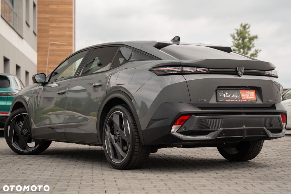 Peugeot 408 1.6 Plug-In Hybrid 225 GT EAT8 - 16