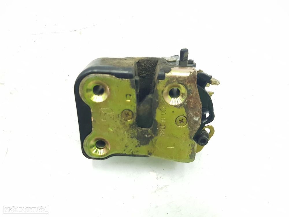 FECHADURA PORTA TRASEIRA ESQUERDA CHRYSLER PT CRUISER - 1