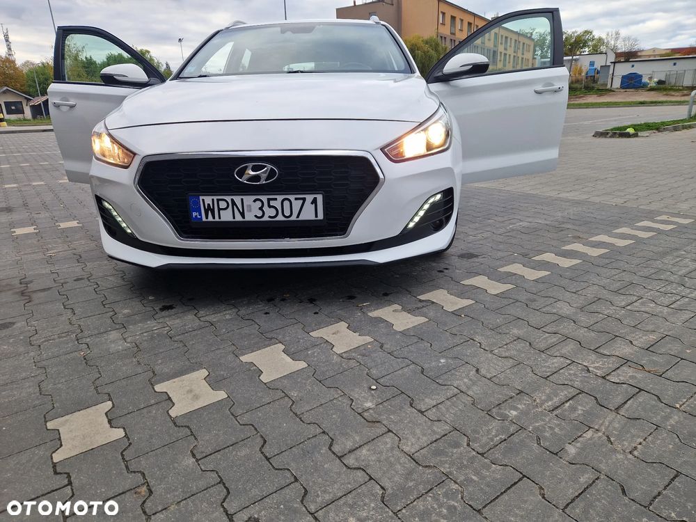 Hyundai i30 1.6 CRDI DCT EDITION 30 - 23