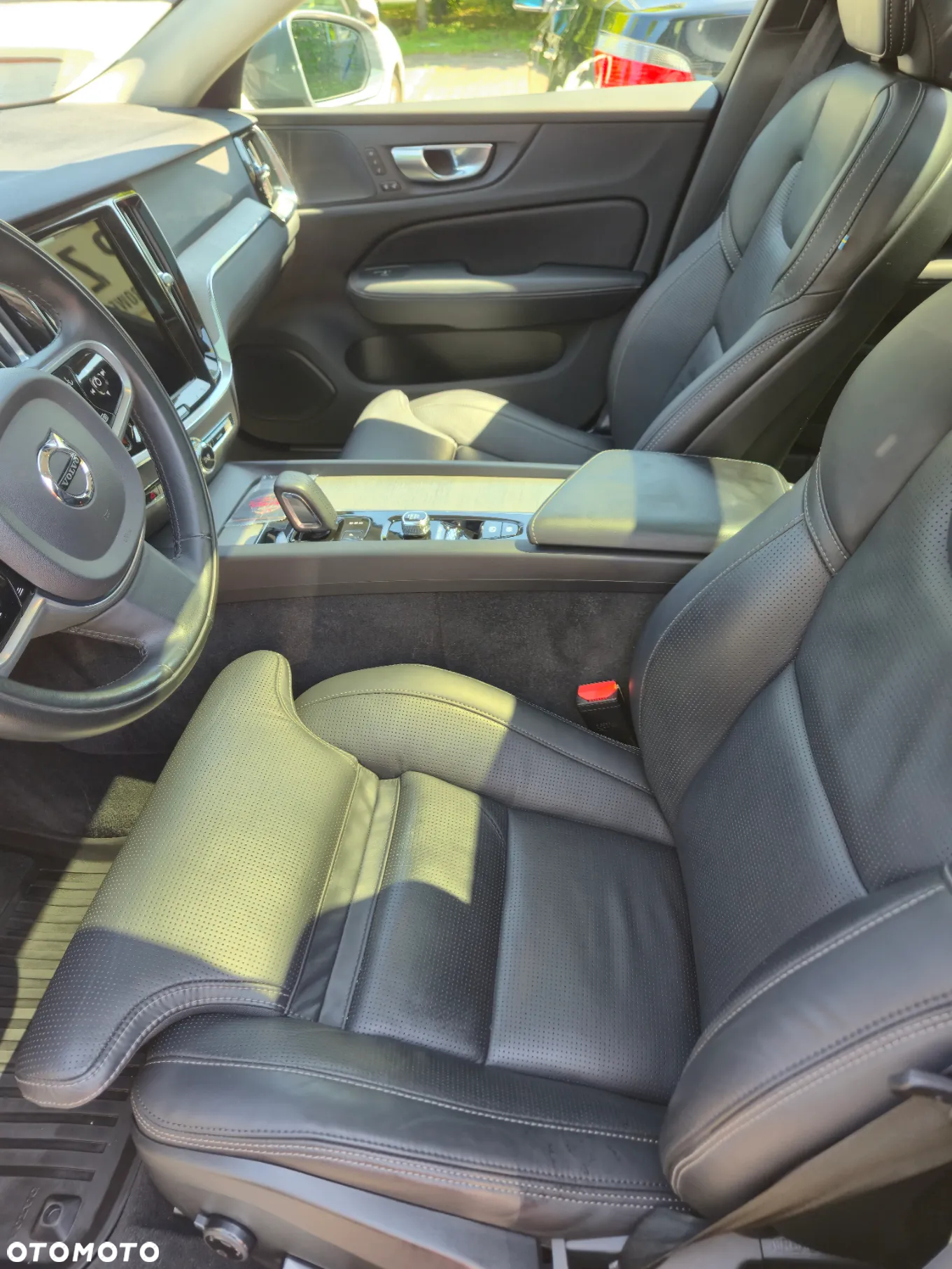 Volvo V60 Cross Country Pro B5 B AWD - 11