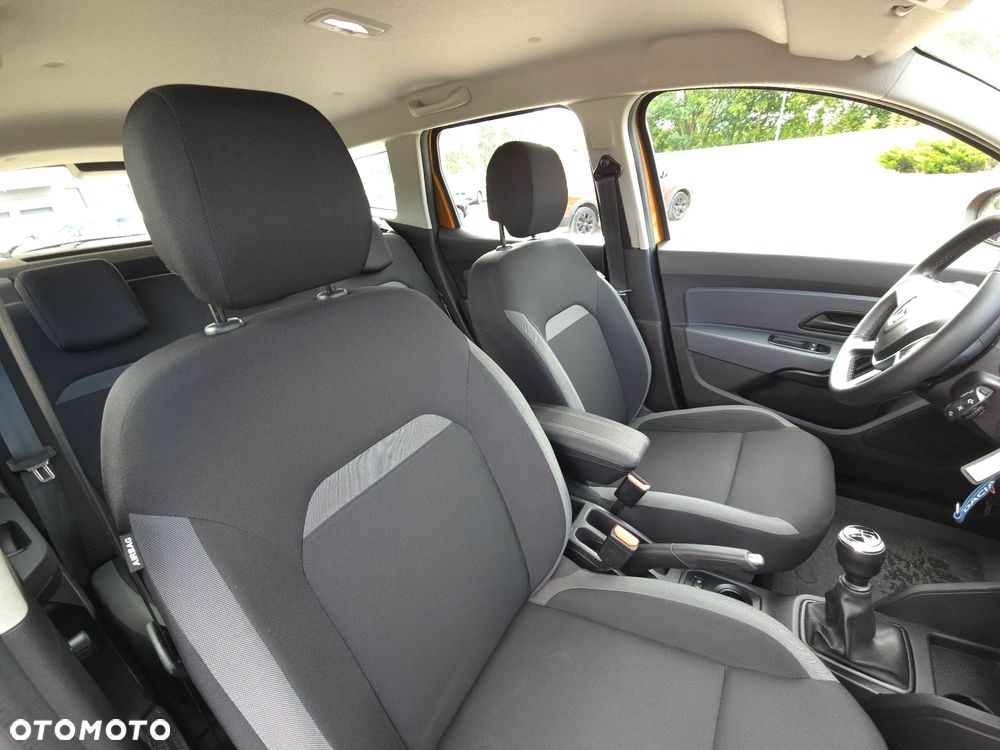Dacia Duster 1.0 TCe Comfort - 17