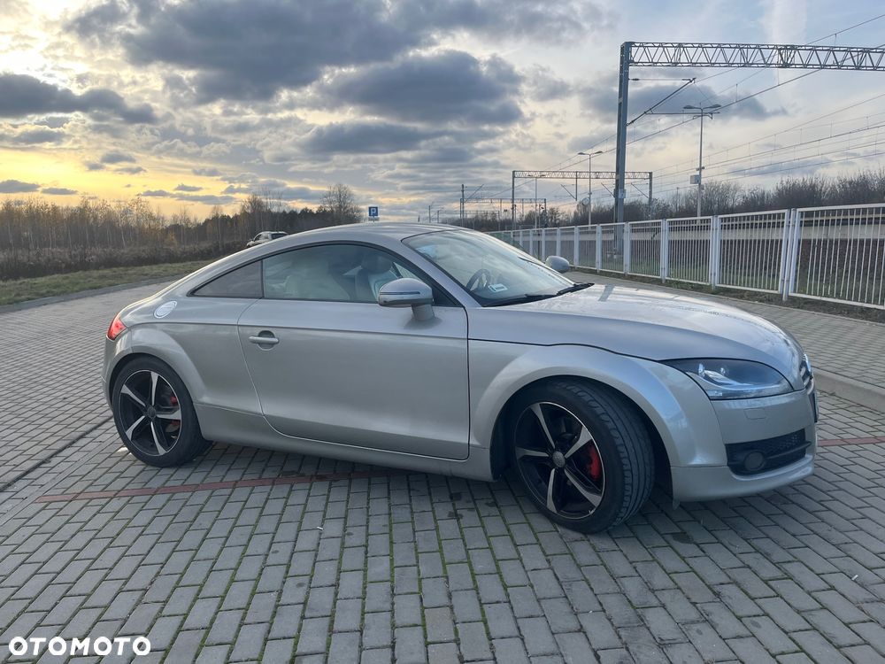 Audi TT Coupé - 5