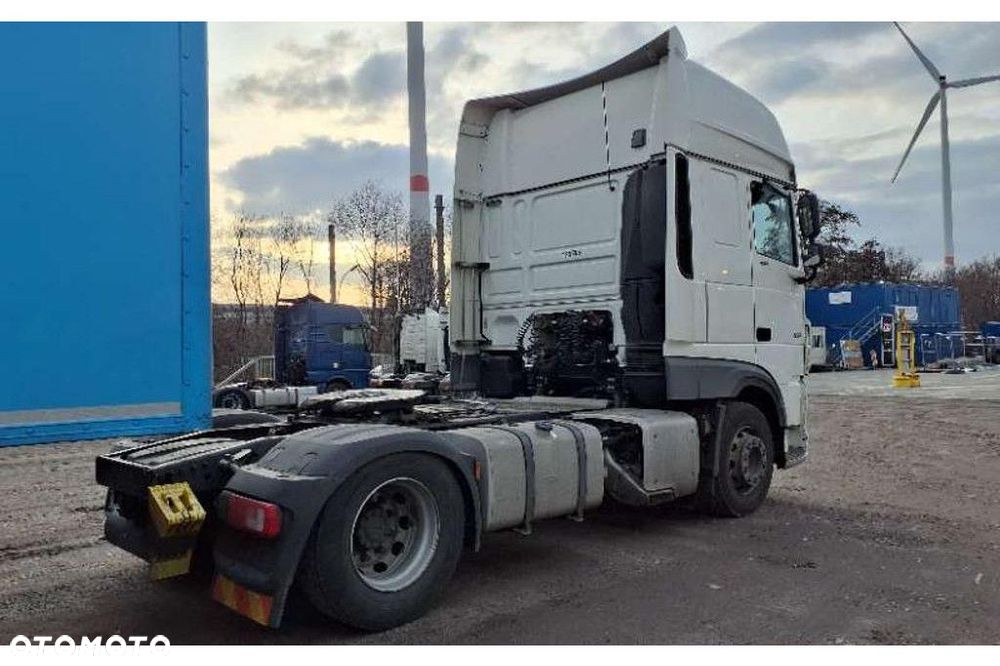 DAF Vehicle Tractor 4x2 Standard - 12
