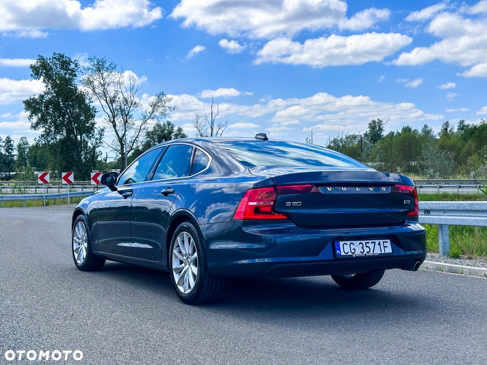 Volvo S90 D3 Momentum - 2