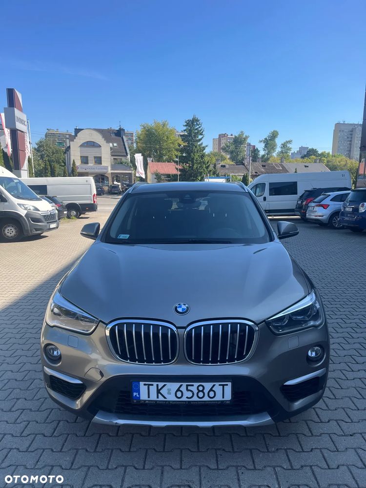 BMW X1 xDrive20i xLine - 2