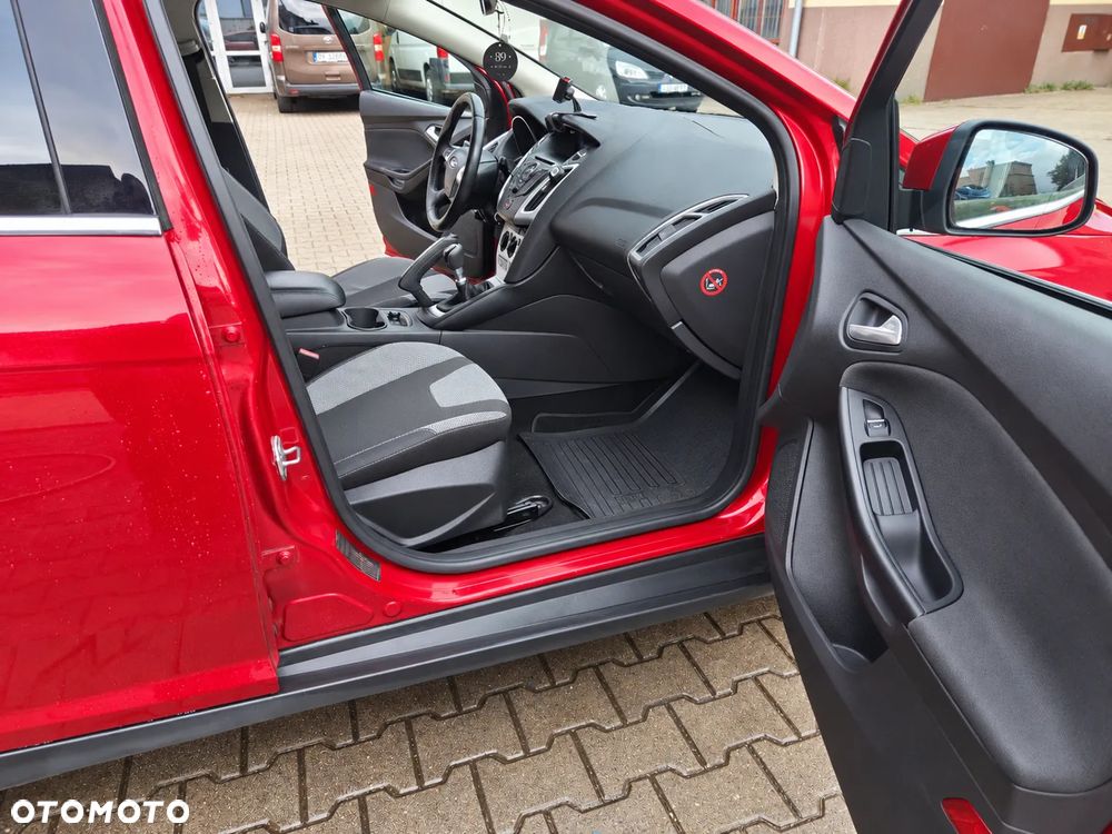 Ford Focus 1.0 EcoBoost Edition - 10