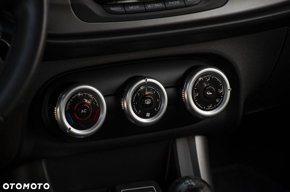 Alfa Romeo Giulietta 1.4 TB 16V Multiair Super - 32