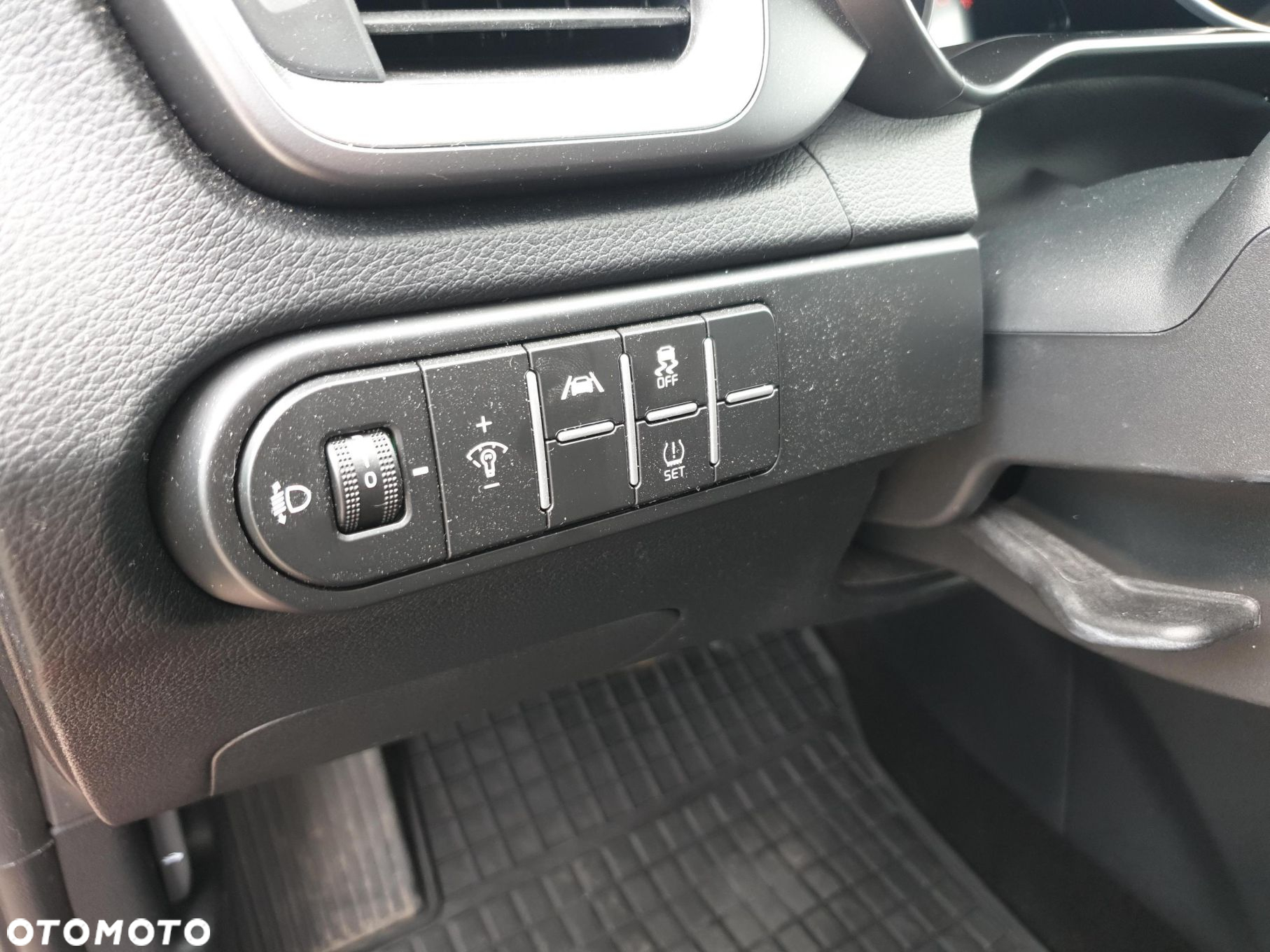 Kia Ceed 1.5 T-GDI M DCT - 19