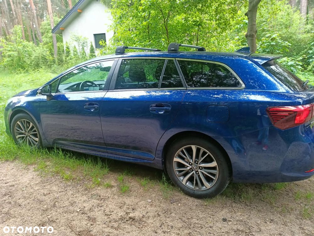 Toyota Avensis 2.0 D-4D Active Business - 1