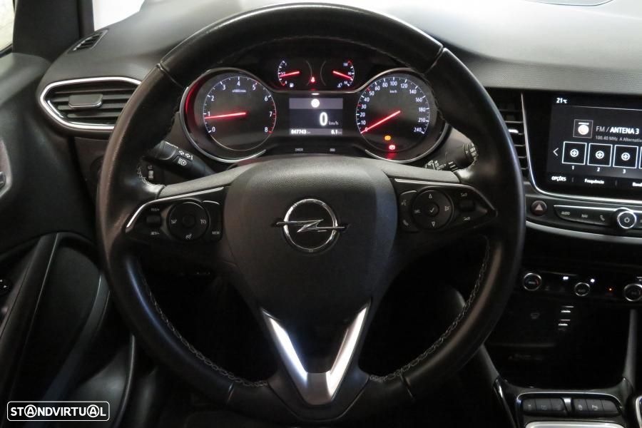 Opel Crossland 1.2 T Design & Tech - 15