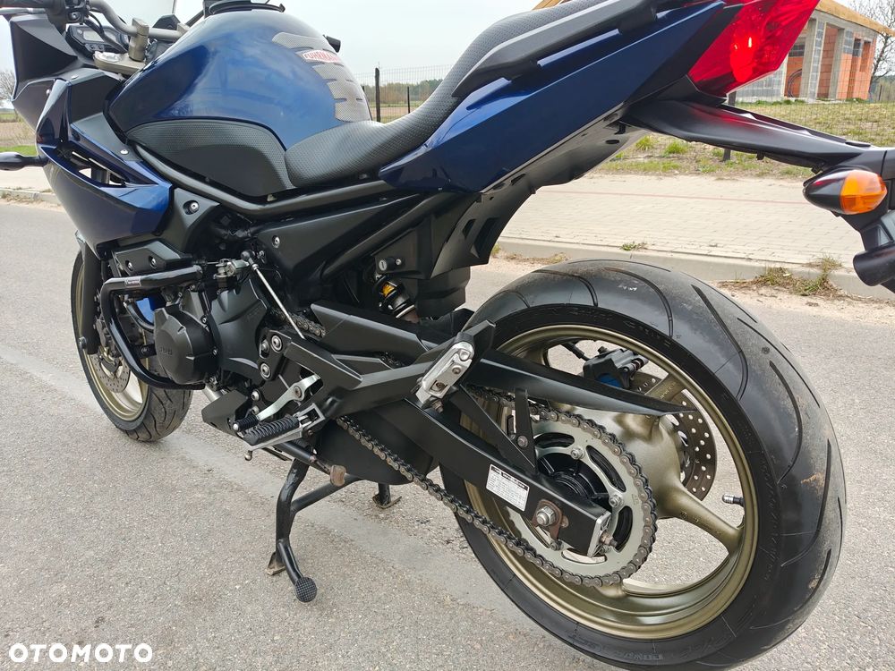 Yamaha XJ - 9