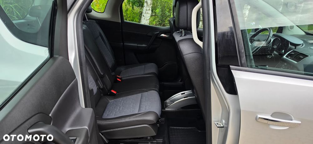 Opel Meriva - 16
