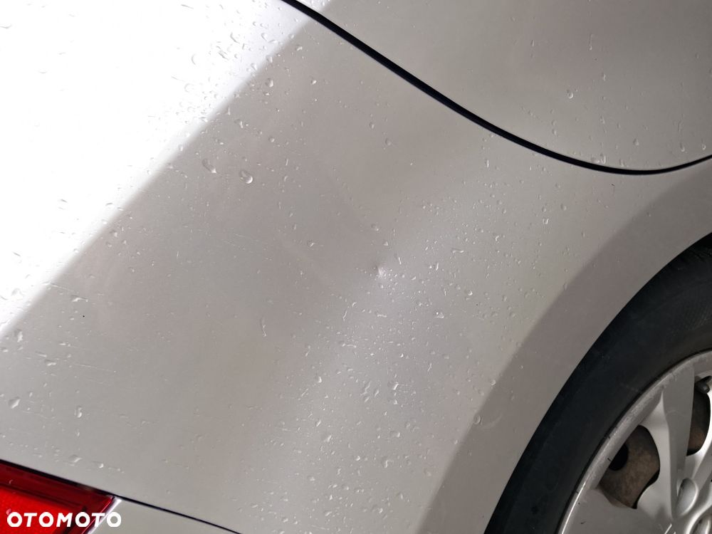 Kia Rio - 5