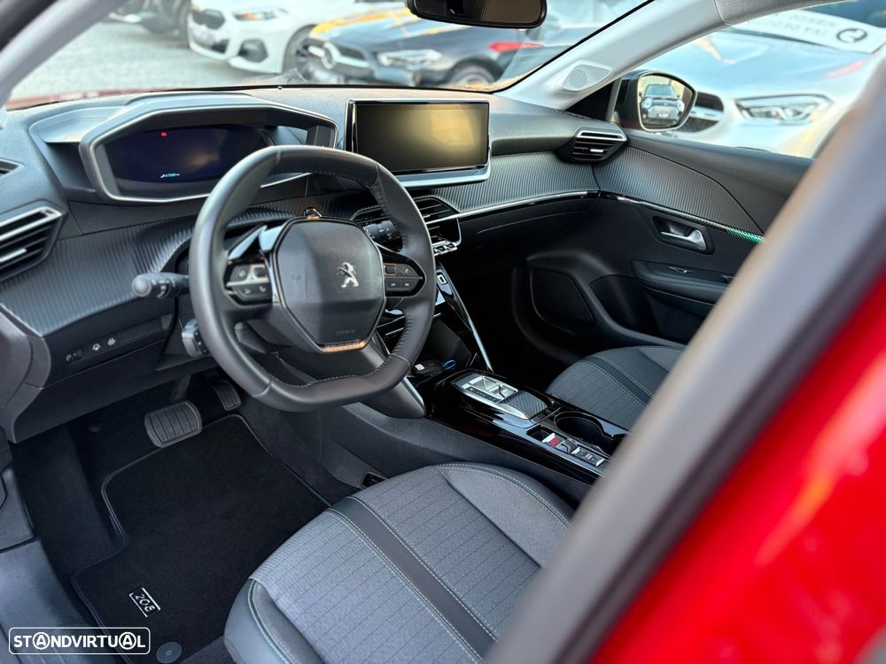 Peugeot e-208 50 kWh Allure Pack - 11