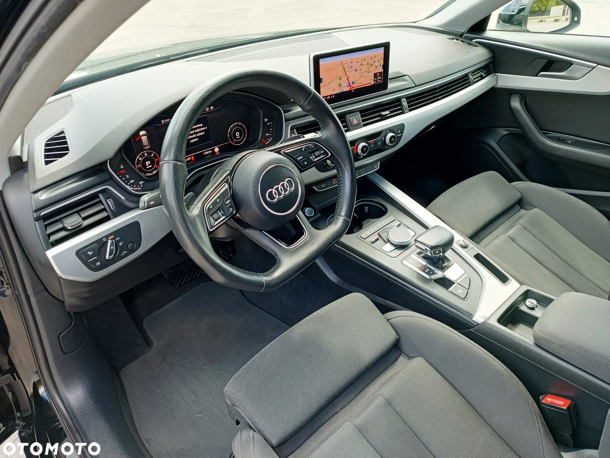 Audi A4 2.0 TDI Sport S tronic - 9