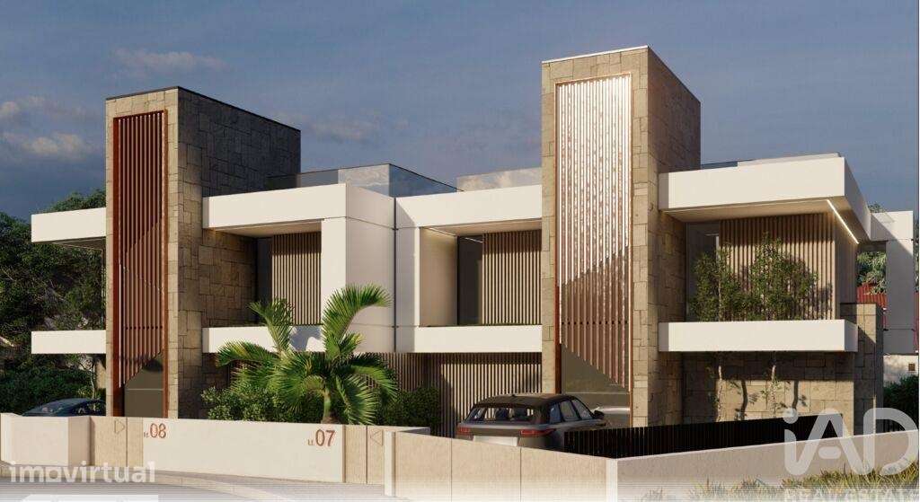 Casa / Villa T3 em Loulé (São Clemente) de 253,00 m2 - Grande imagem: 2/10