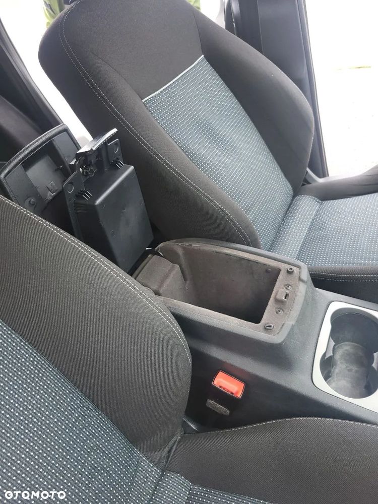 Ford S-Max 2.0 TDCi DPF Titanium - 17