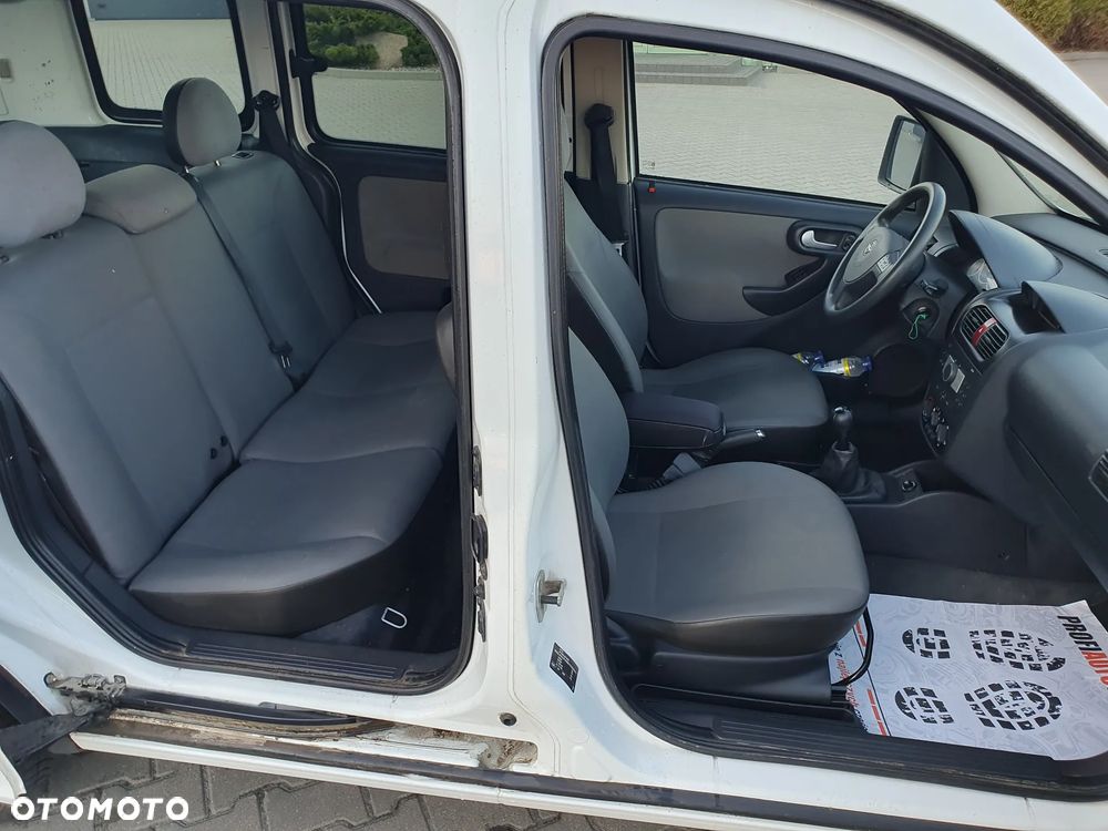 Opel Combo Tour Enjoy - 8