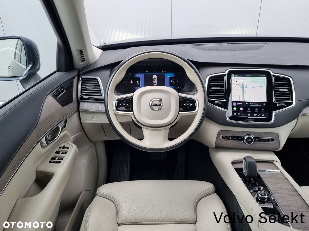 Volvo XC 90 B5 B AWD Plus Bright - 22