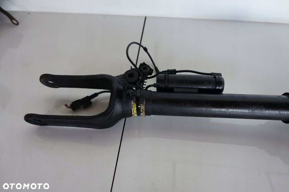 Mercedes w164 ML amortyzator przód airmatic lewy prawy przedni - 5