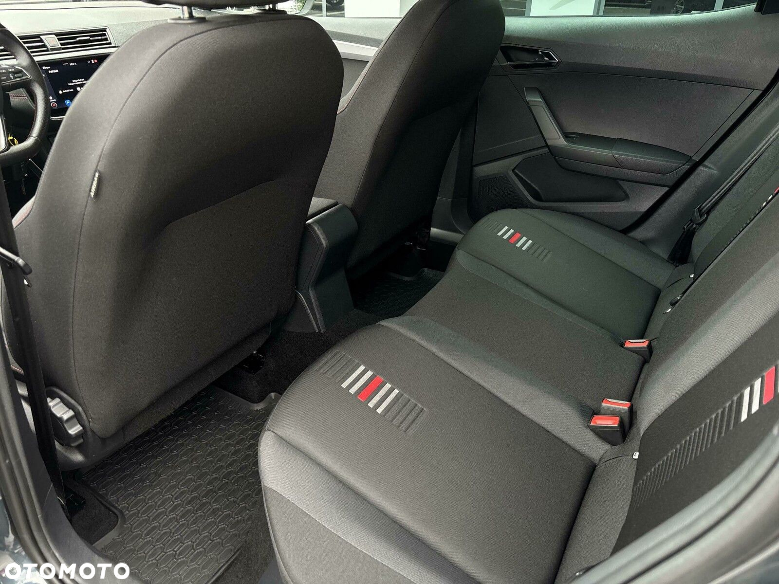 Seat Arona - 28