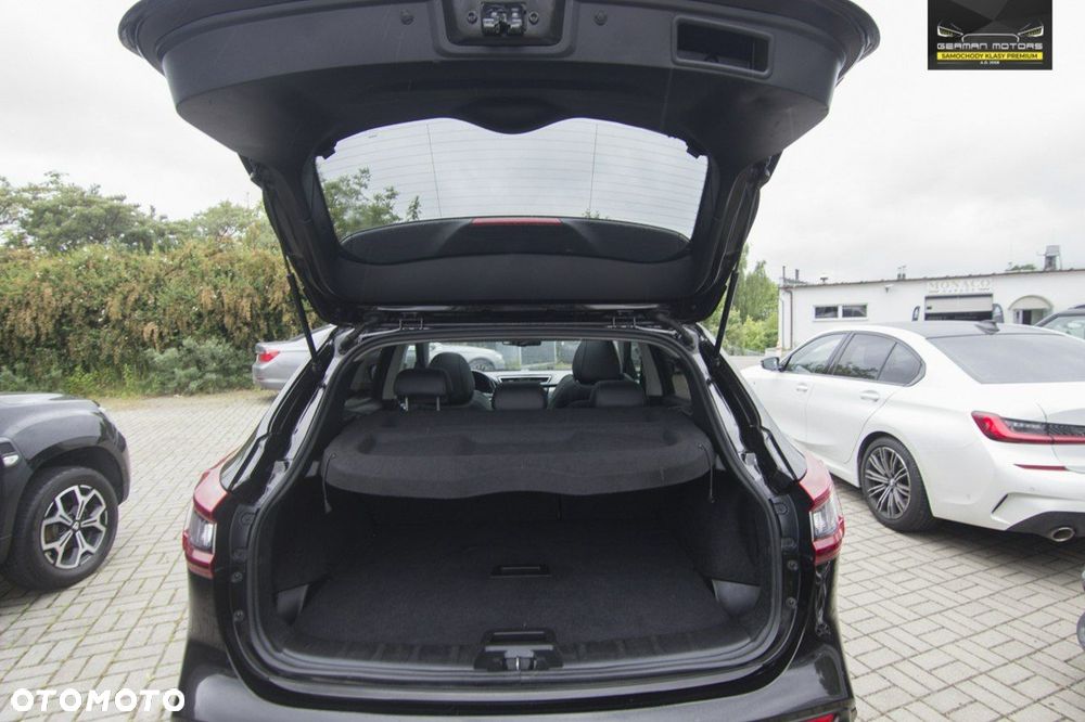 Nissan Qashqai 1.3 DIG-T DCT TEKNA - 35