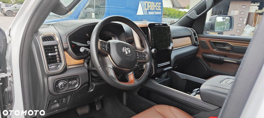 RAM 1500 5.7 Crew Cab Longhorn - 14