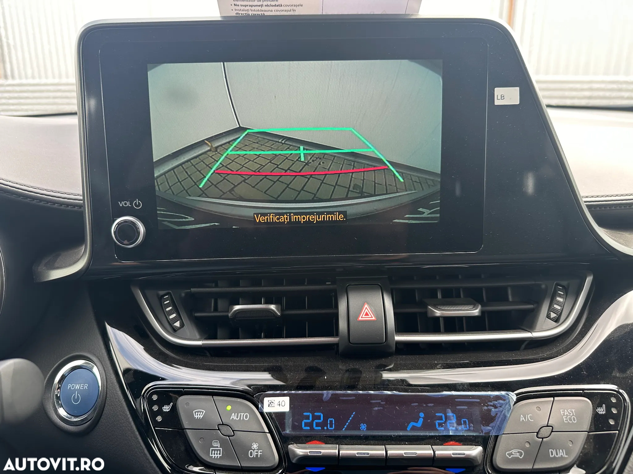 Toyota C-HR 2.0 HSD 184 CP 4x2 CVT Style - 8