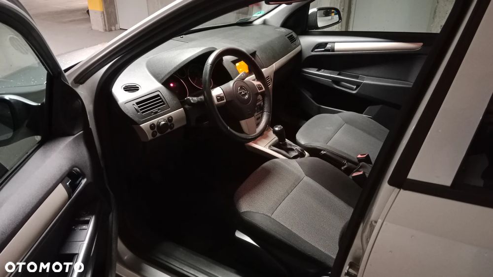 Opel Astra 1.7 CDTI - 7