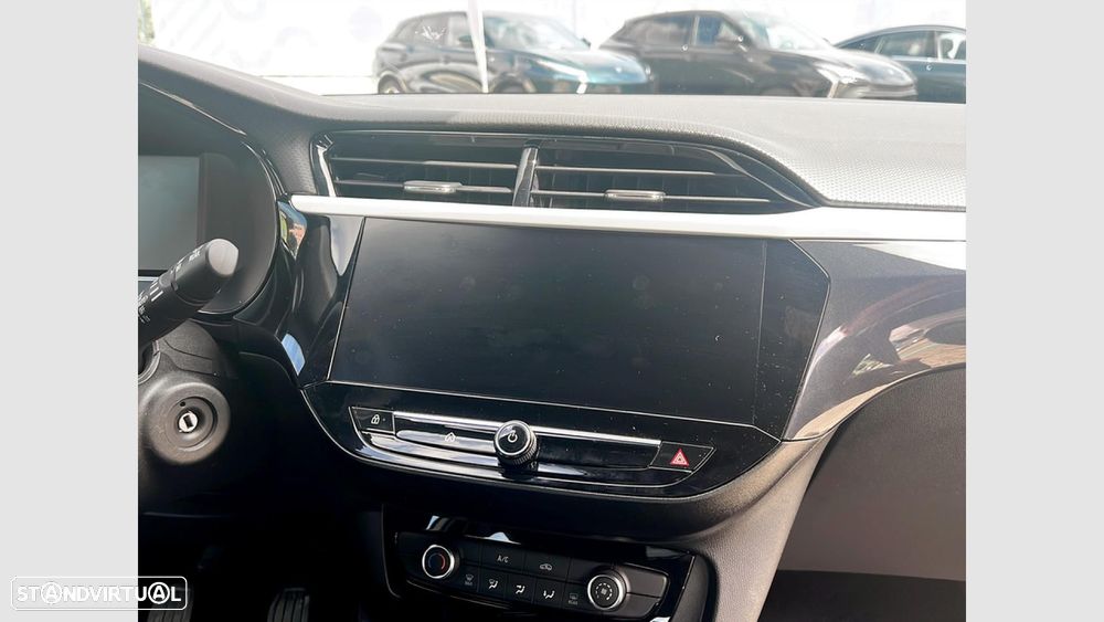 Opel Corsa 1.2 T GS - 22