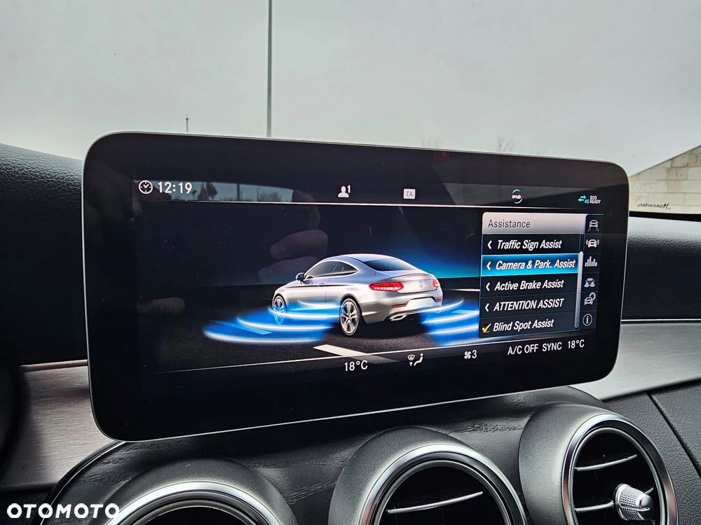 Mercedes-Benz Klasa C 220 d 9G-TRONIC - 24