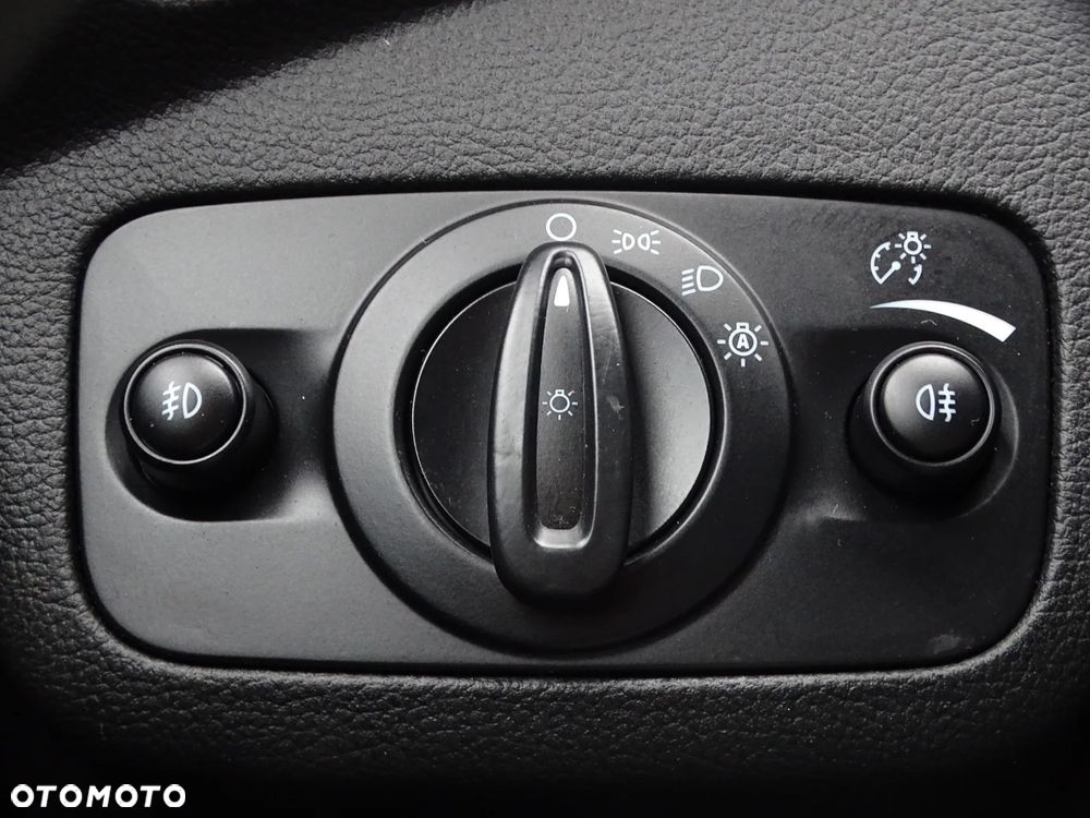 Ford Kuga 2.0 TDCi FWD ST-Line - 21