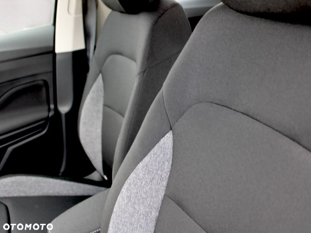 Skoda Fabia 1.0 TSI Essence - 5