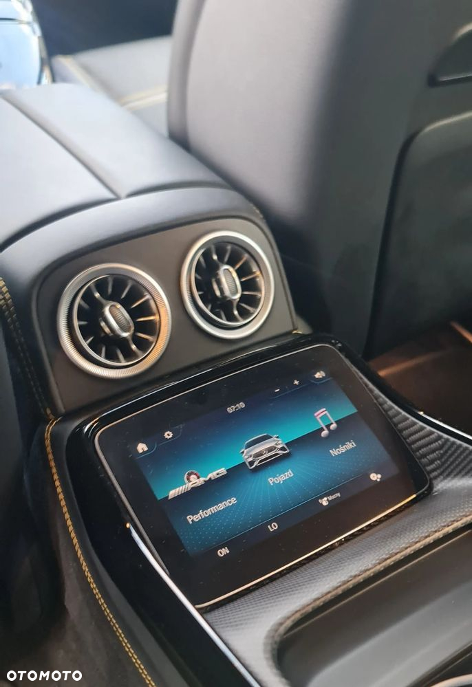 Mercedes-Benz AMG GT 53 4-Matic+ - 11