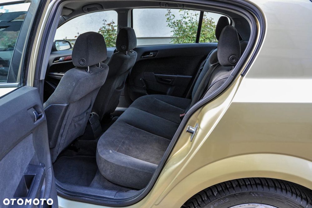 Opel Astra - 8