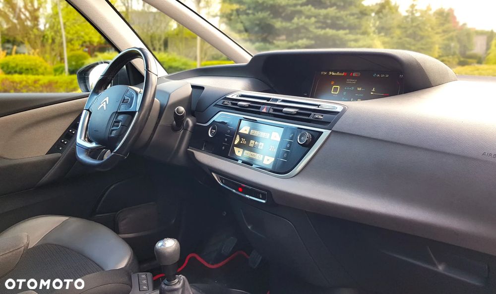 Citroën C4 Picasso 1.6 e-HDi Exclusive - 10