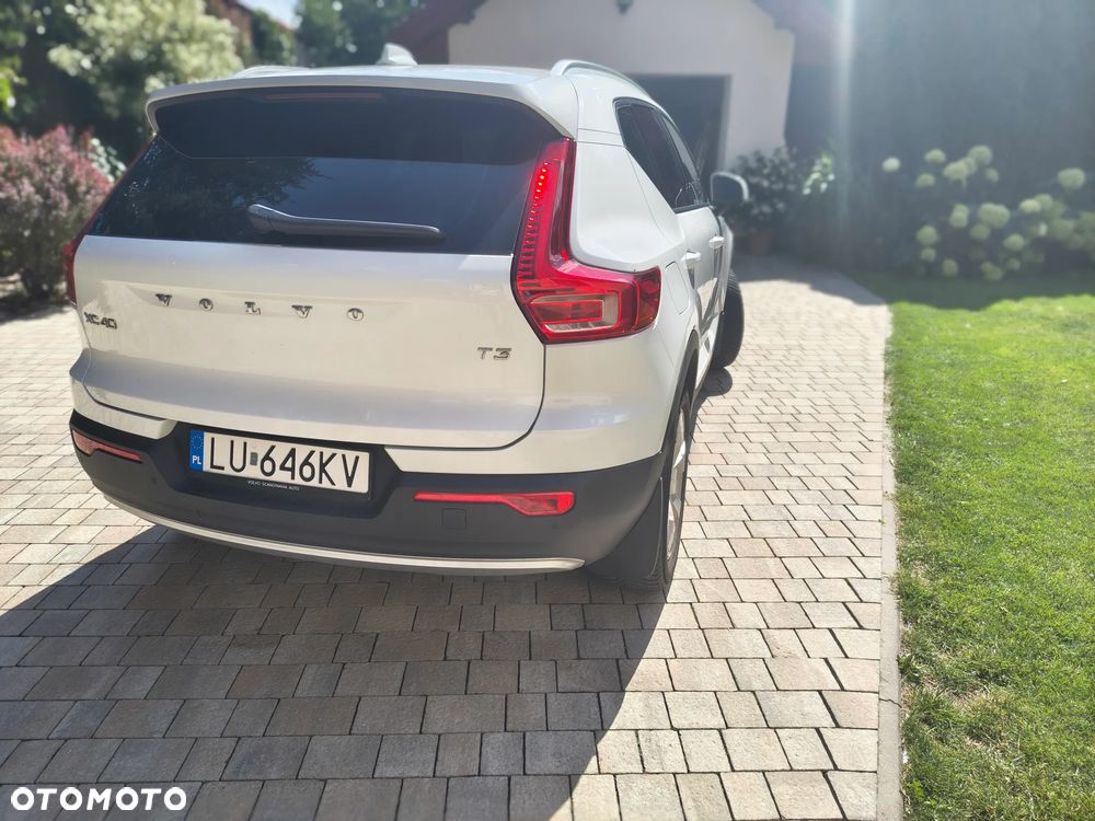 Volvo XC 40 T3 Momentum Pro - 7