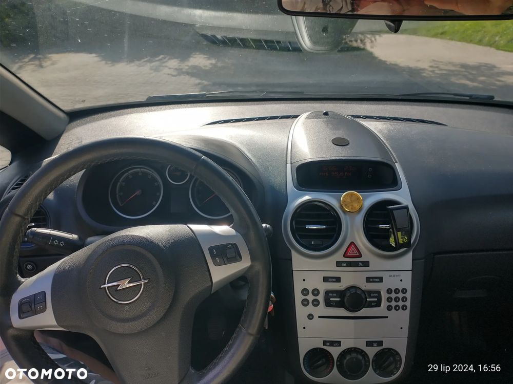 Opel Corsa - 5