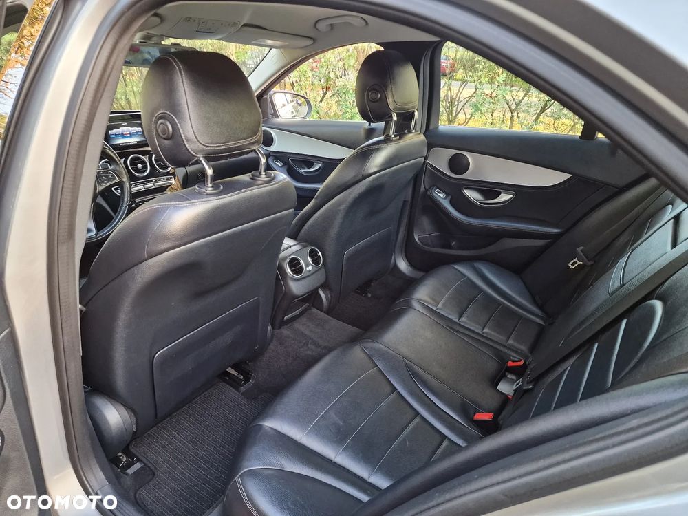 Mercedes-Benz Klasa C 220 (BlueTEC) d 7G-TRONIC - 11