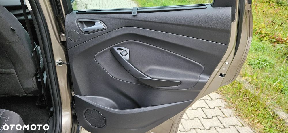 Ford C-MAX - 34