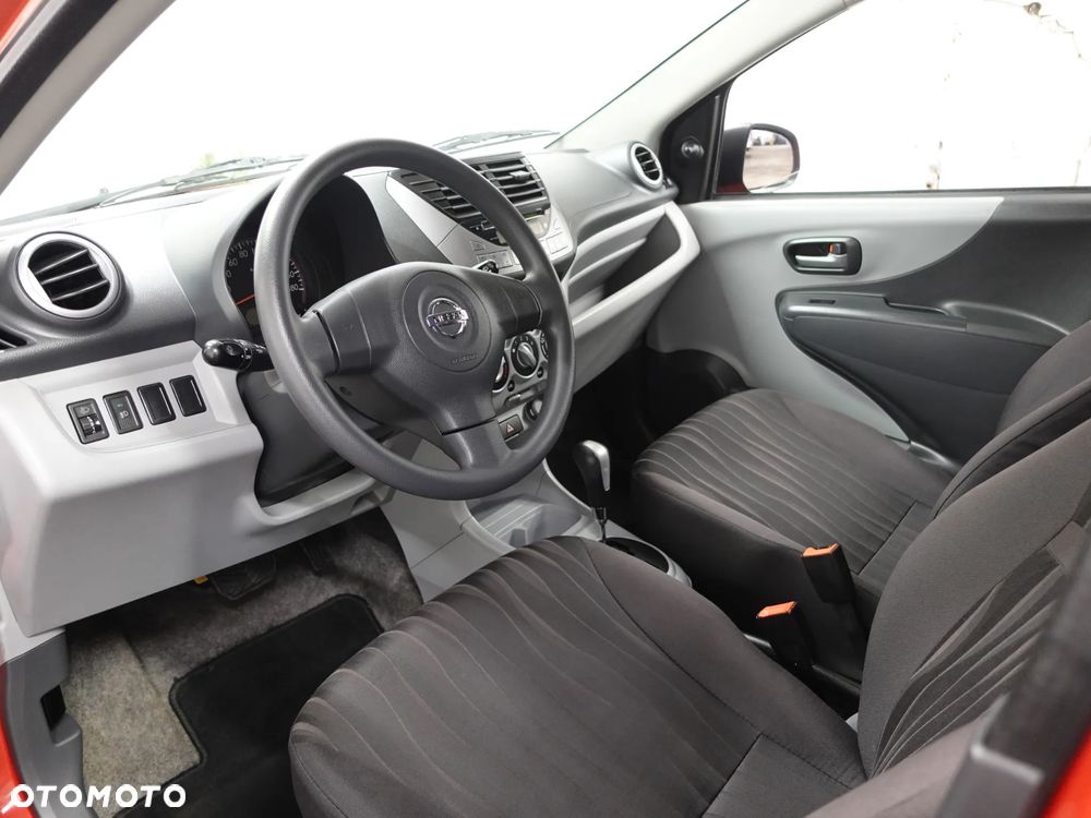 Nissan Pixo - 19