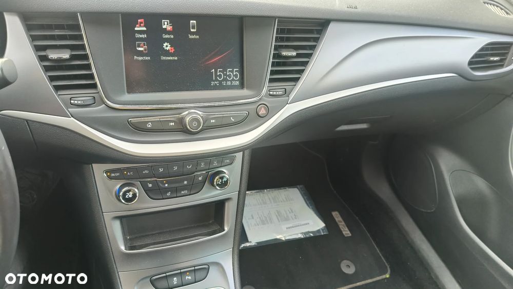 Opel Astra 1.4 T 120 Lat - 17