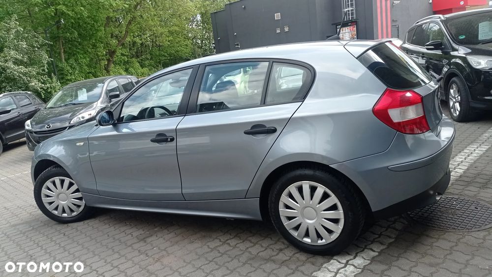 BMW Seria 1 - 19