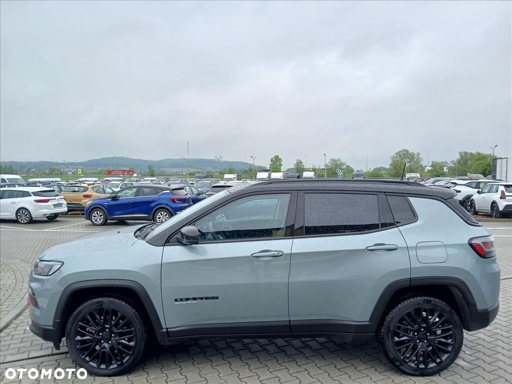 Jeep Compass 1.3 T4 PHEV 4xe Upland S&S - 6