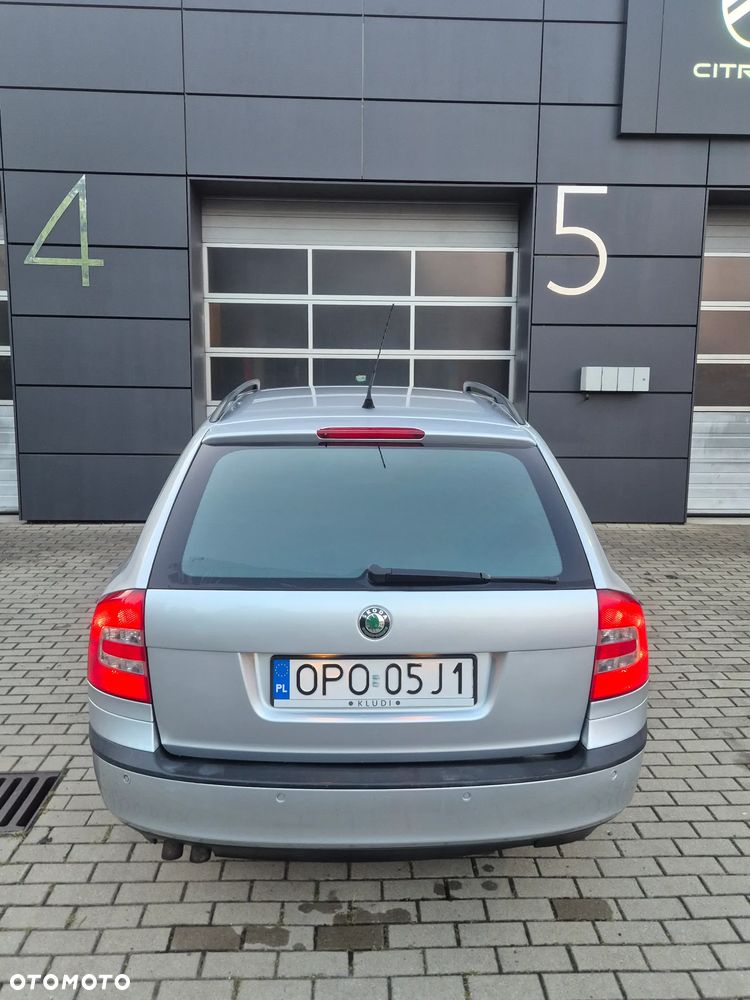 Skoda Octavia 2.0 TDI Elegance DSG - 12