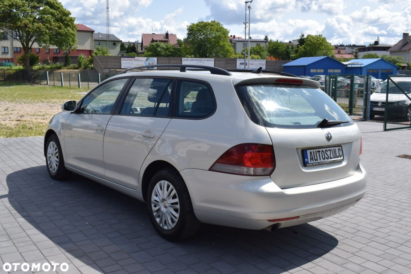 Volkswagen Golf - 9