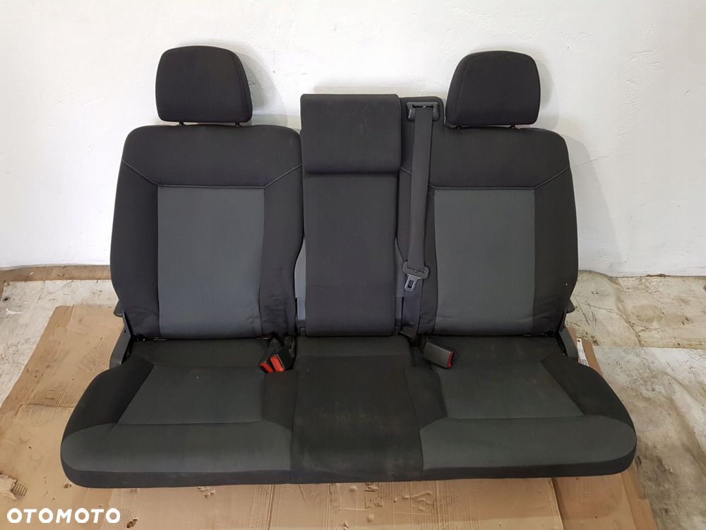 fotel kanapa tył opel zafira b 1.9cdti 07r - 1